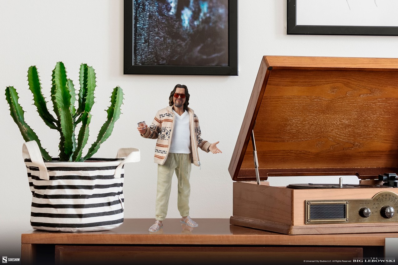 The Big Lebowski The Dude Sixth Scale Figure  Collector Edition  View 1
