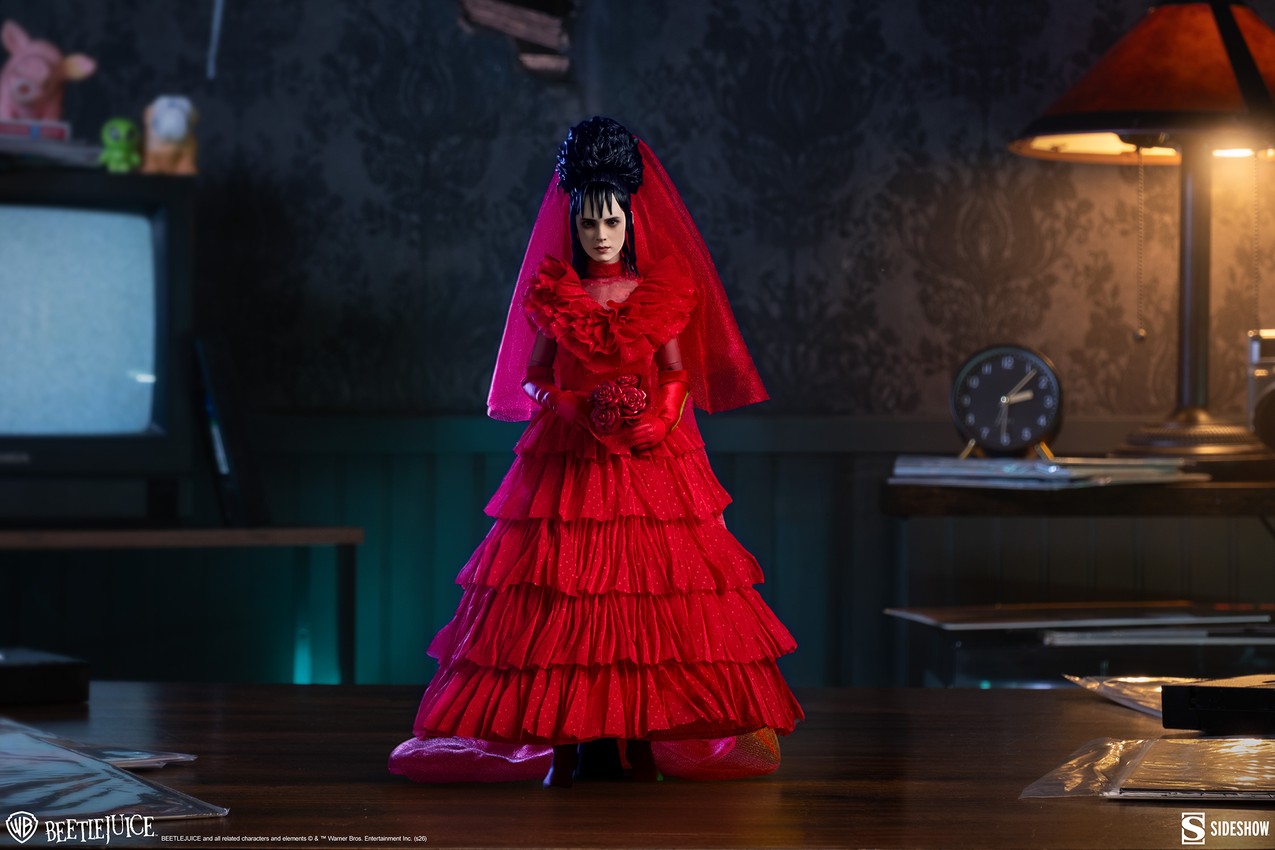 Beetlejuice Lydia Deetz (Wedding Version) Sixth Scale Figure - Prototype Shown View 1