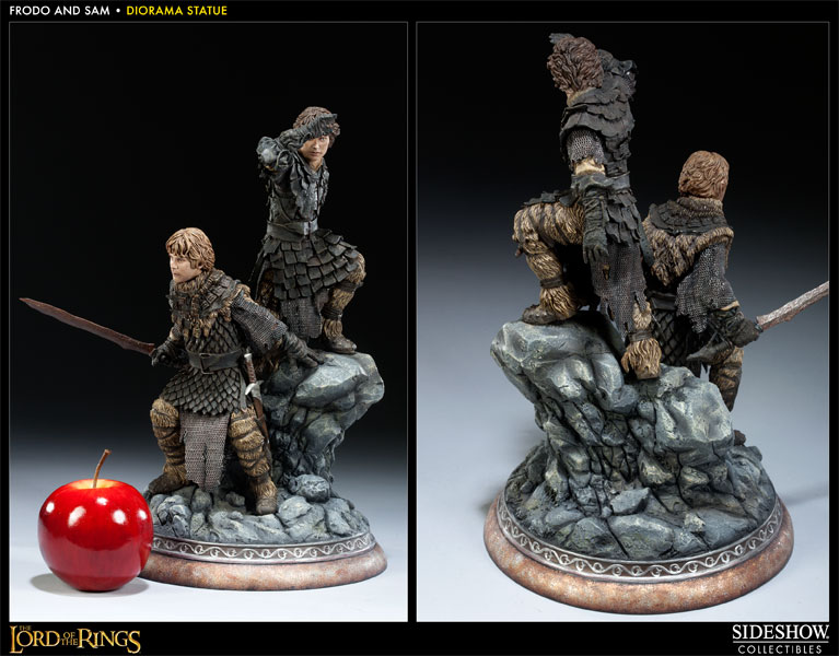 The Lord of the Rings Frodo and Samwise Polystone Statue  Collector Edition  View 2