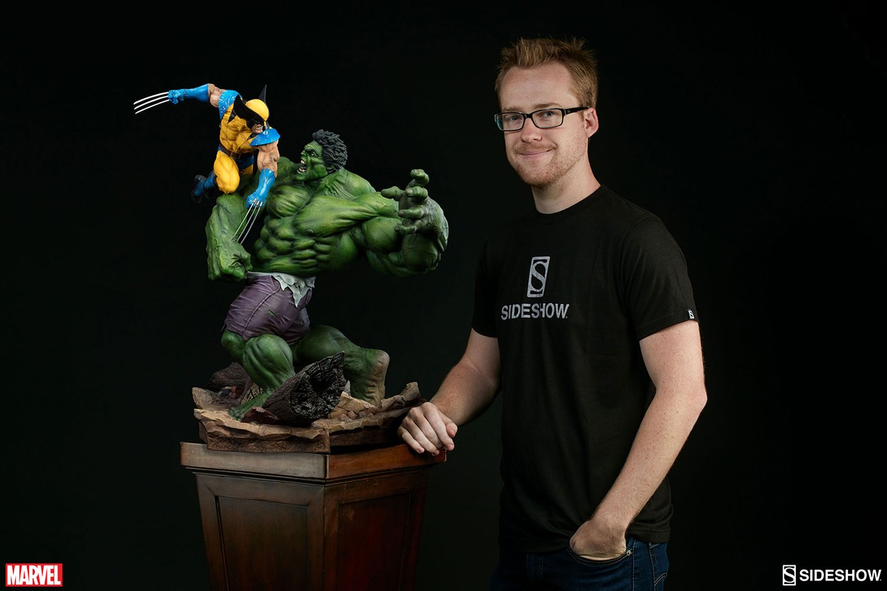 Hulk and Wolverine Statue Maquette | Sideshow Collectibles