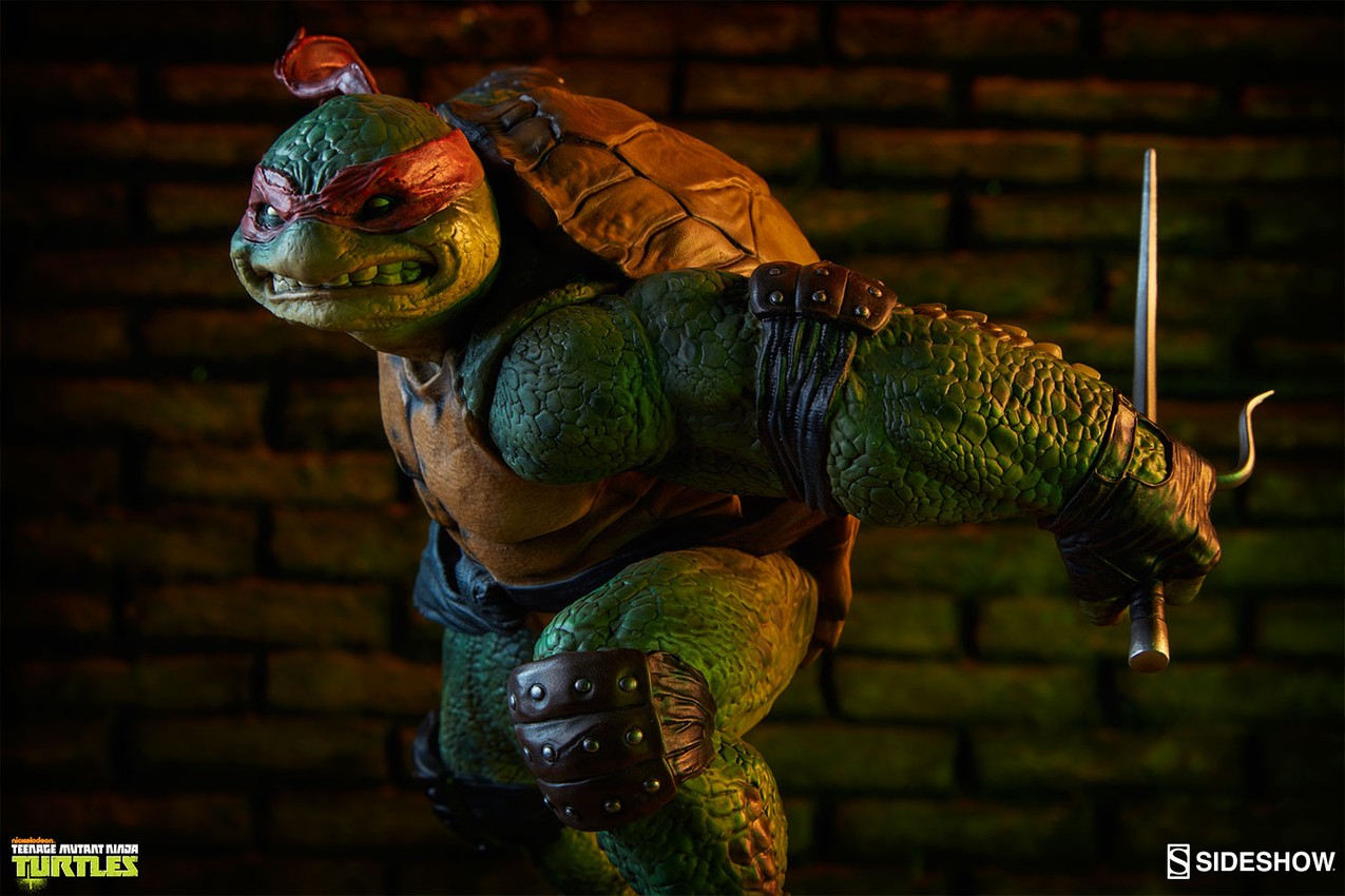 Teenage Mutant Ninja Turtles Raphael Statues  Collector Edition  View 3