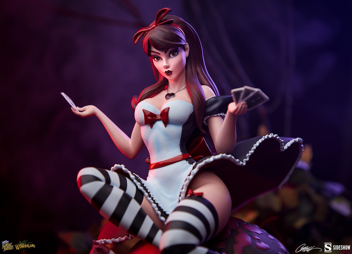 J Scott Campbell Alice in Wonderland: Game of Hearts Edition Statue
