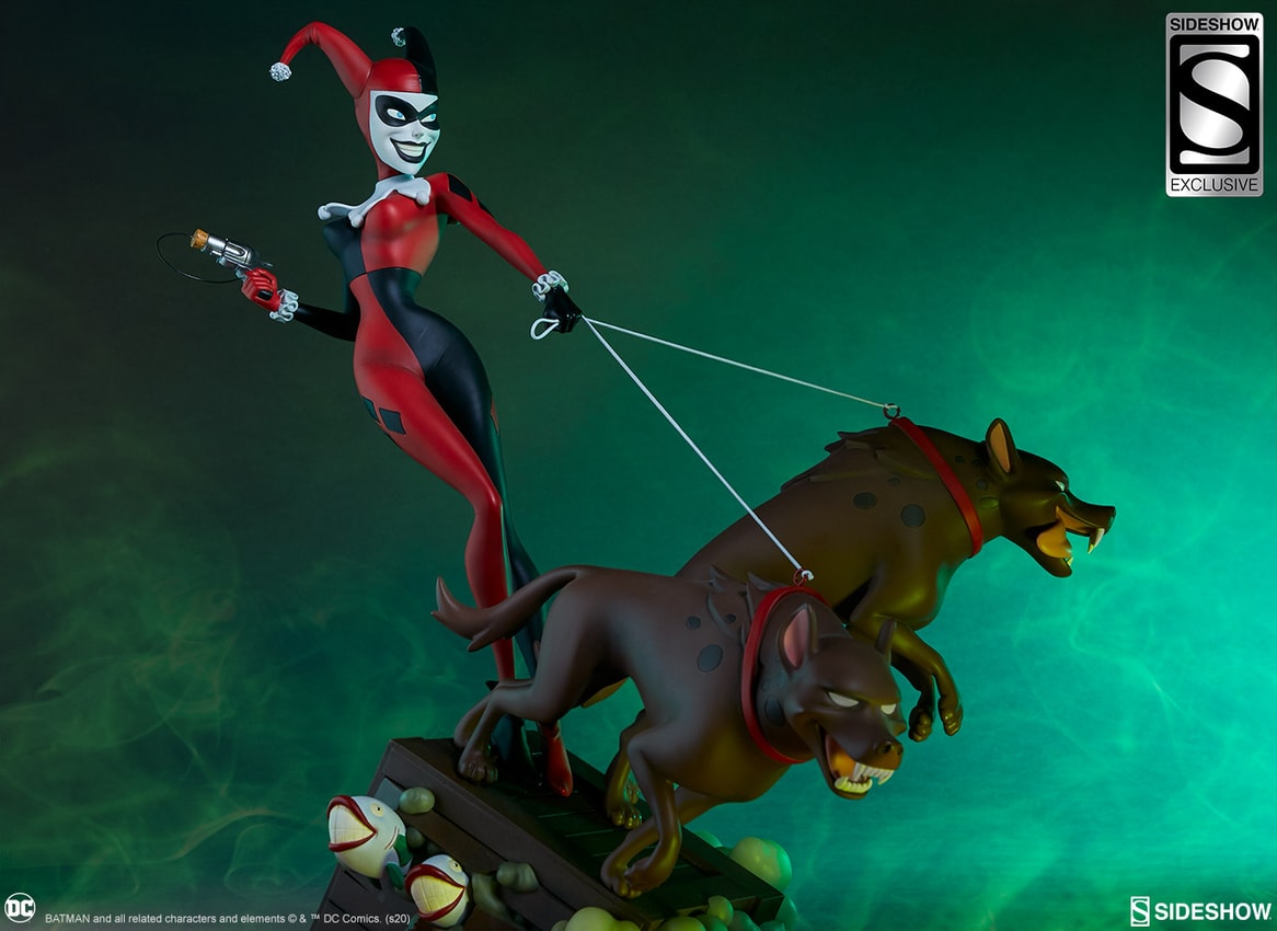 DC Comics Harley Quinn Statues  Exclusive Edition  View 3