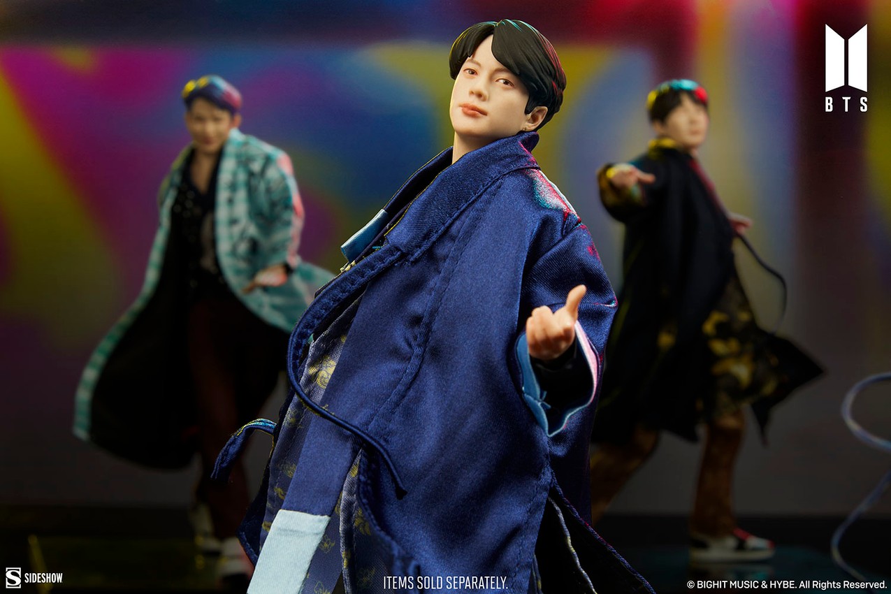 Jin BTS Idol Collection Deluxe Statue