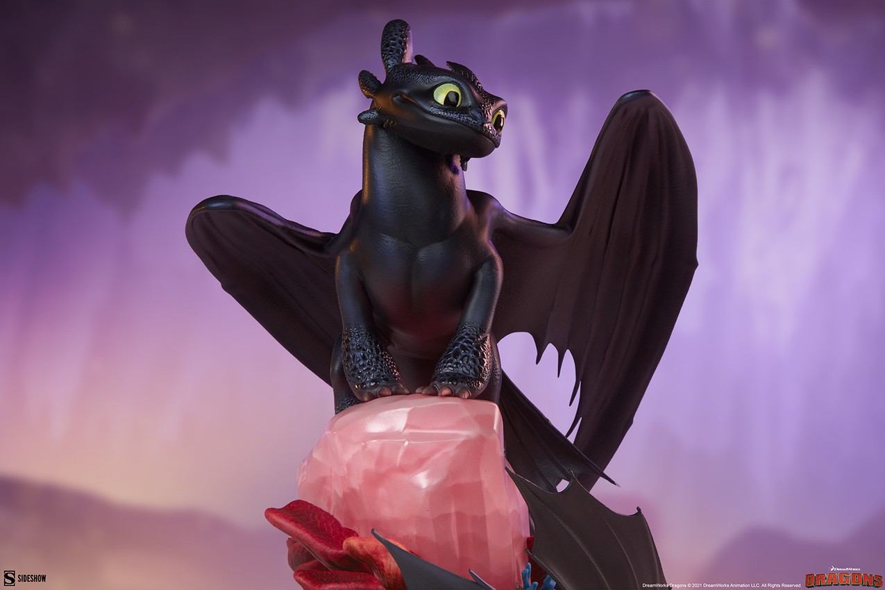 Sideshow toothless shop statue for sale