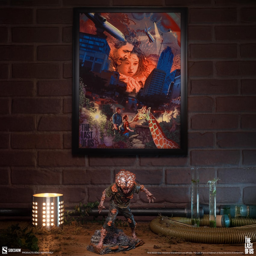 The Last of Us Clicker Statues  View 4