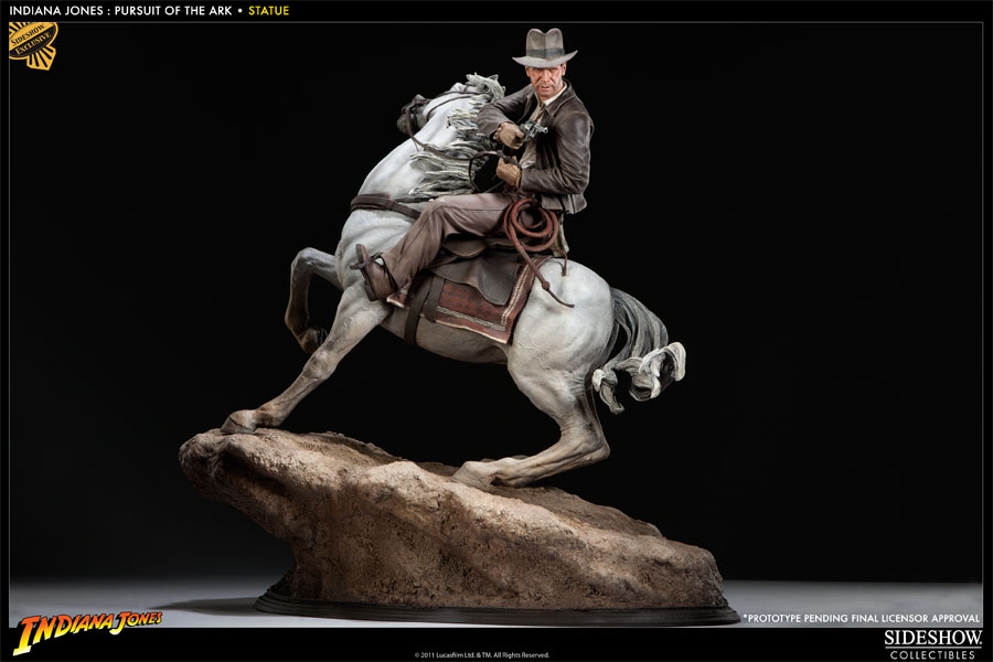Indiana Jones Indiana Jones 'Pursuit of the Ark' Polystone Statue  View 1