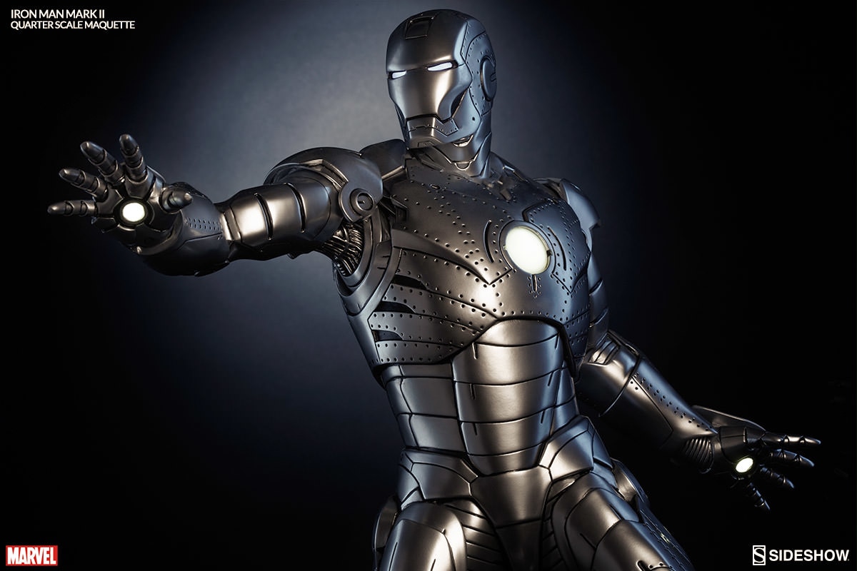 Marvel Iron Man Mark II Quarter Scale Maquette  View 2