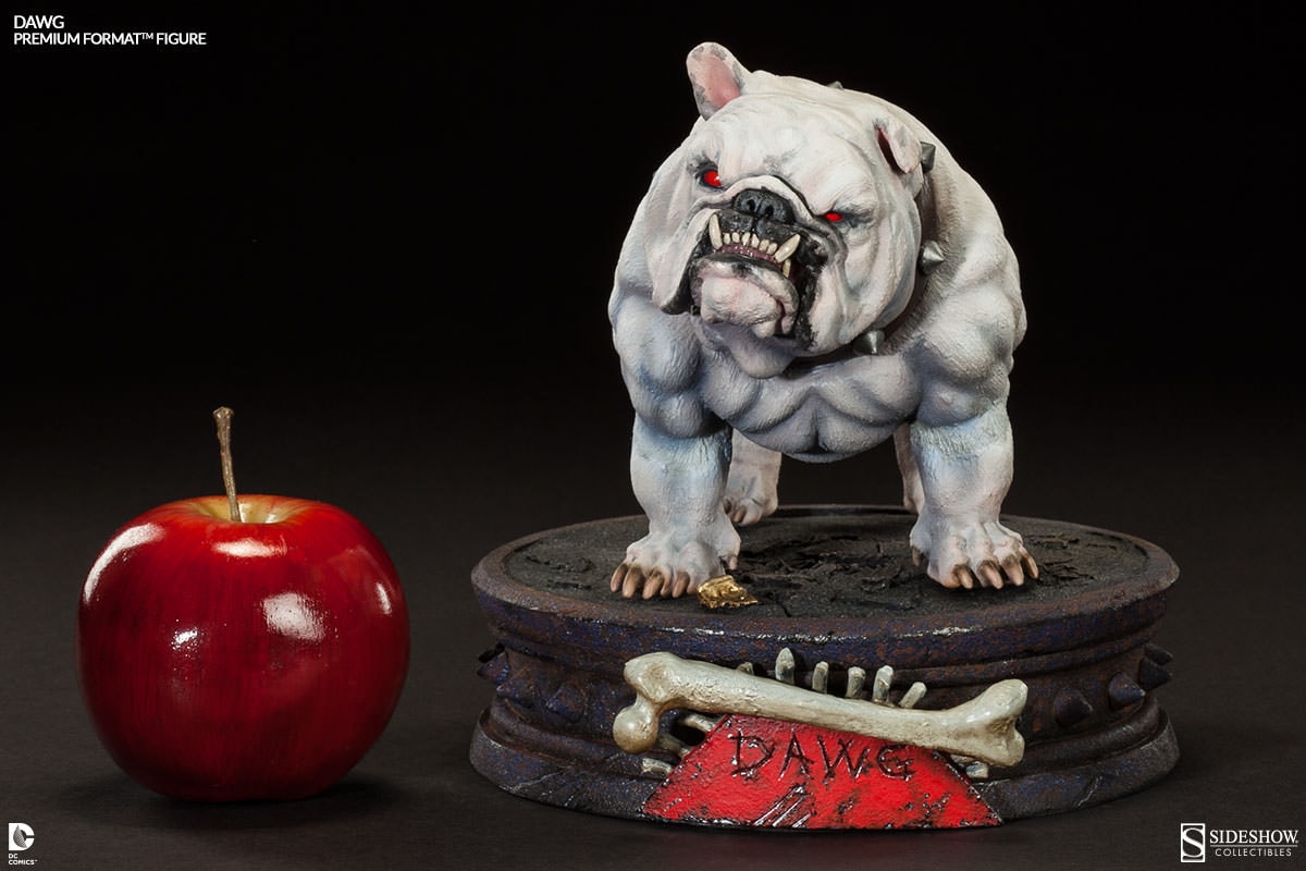 DC Comics Dawg Premium Format™ Figure  View 6