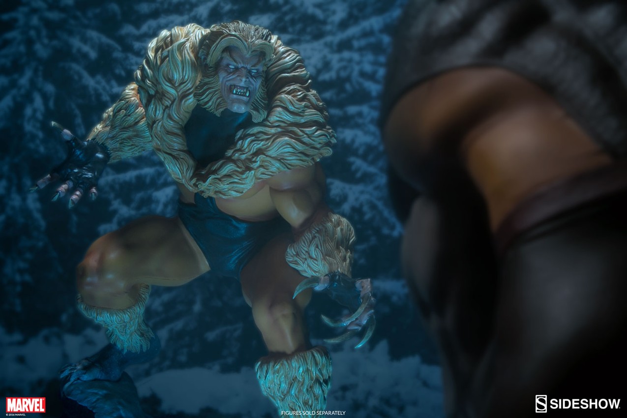 Marvel Sabretooth Classic Premium Format™ Figure  Collector Edition  View 4