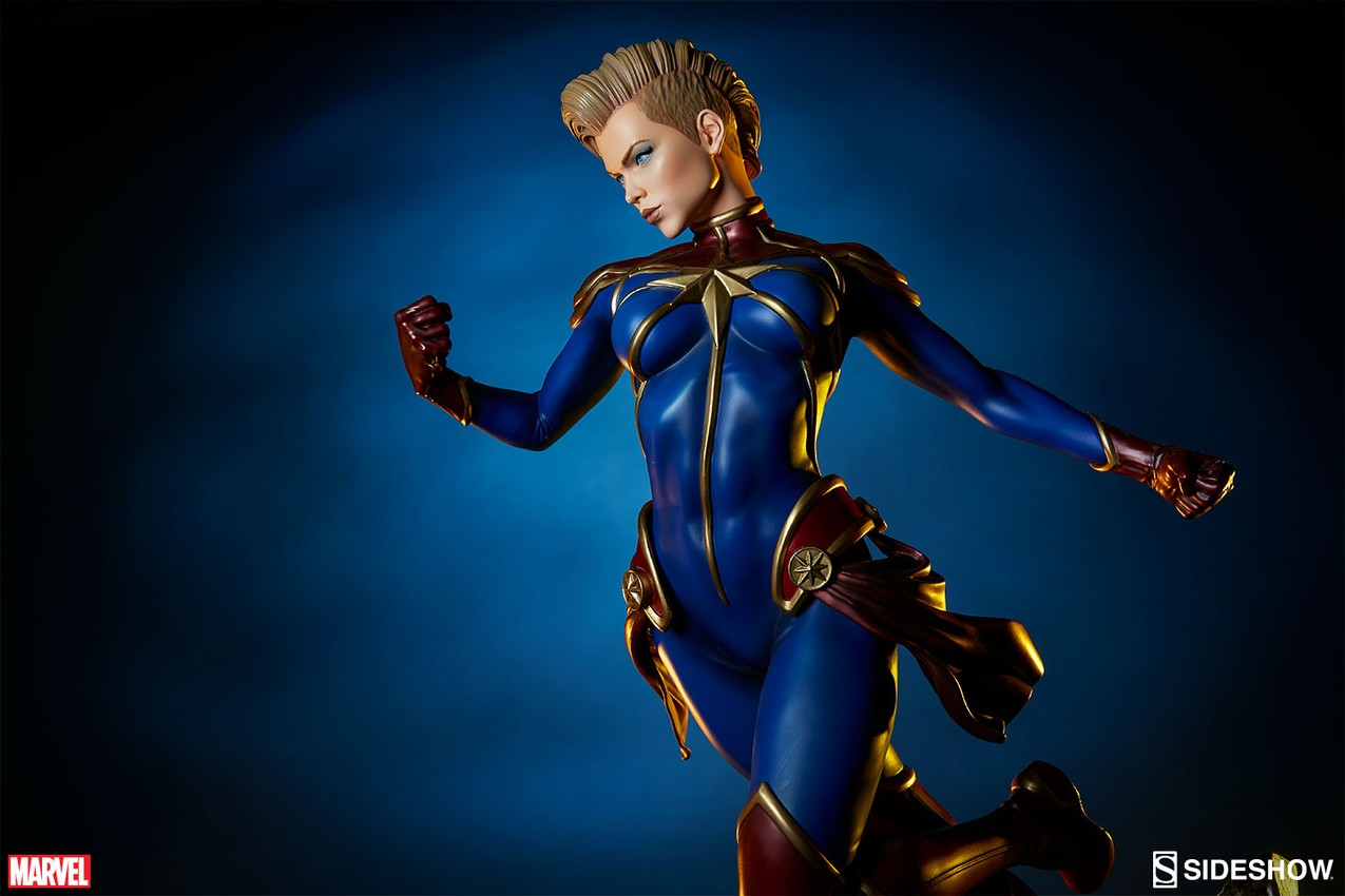 Sideshow captain marvel deals
