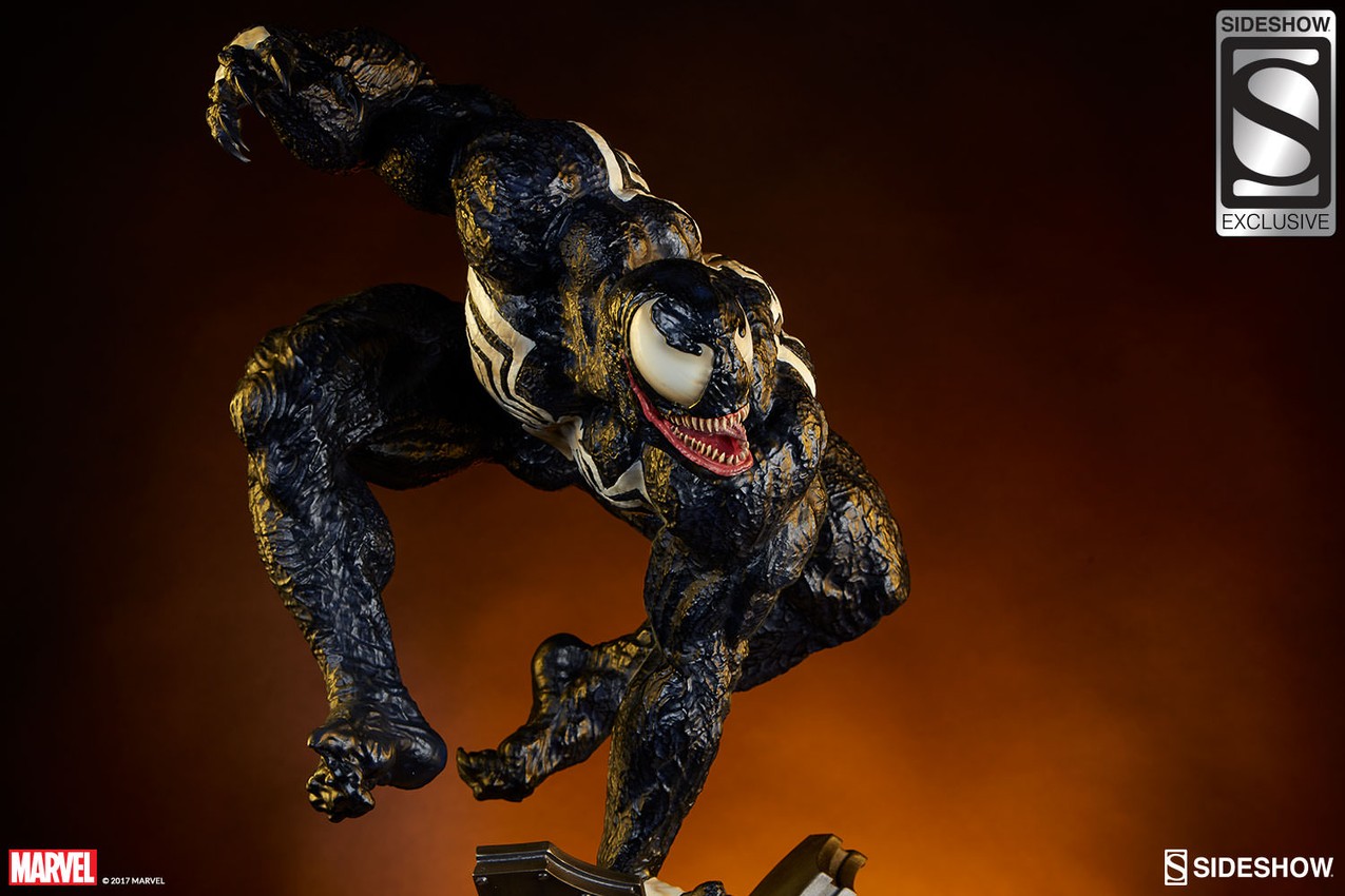 Marvel Venom Premium Format™ Figure  Exclusive Edition  View 6