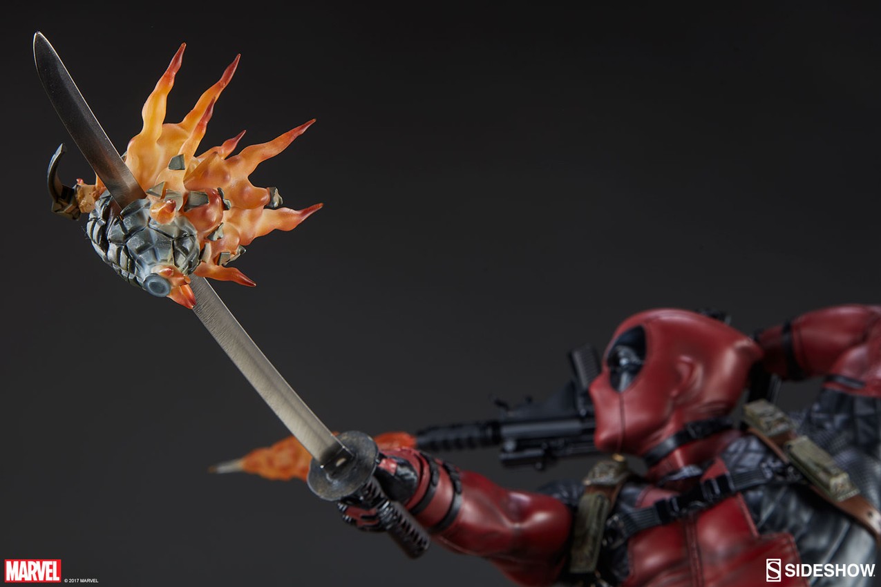 Deadpool Heat-Seeker Collector Edition - Prototype Shown View 4