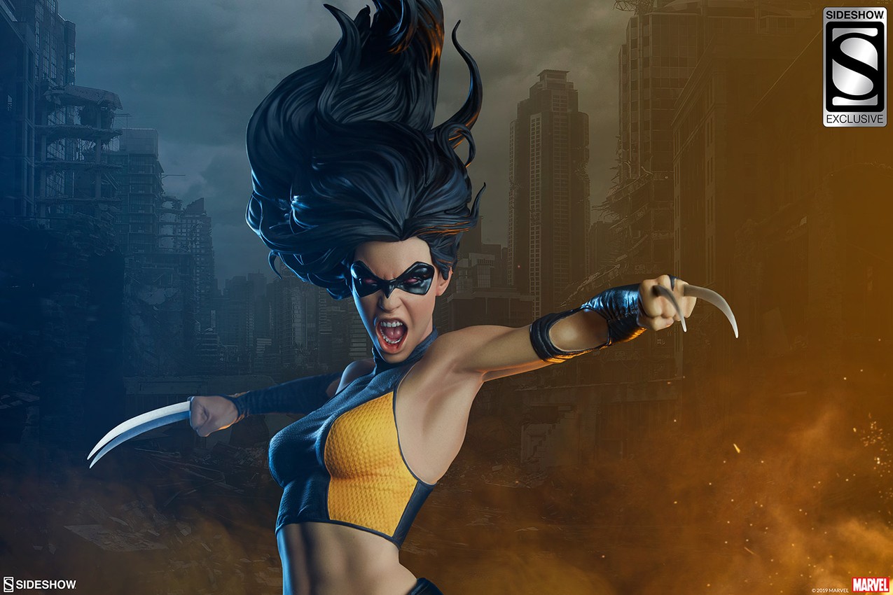 Marvel X-23 Premium Format™ Figure  Exclusive Edition  View 2