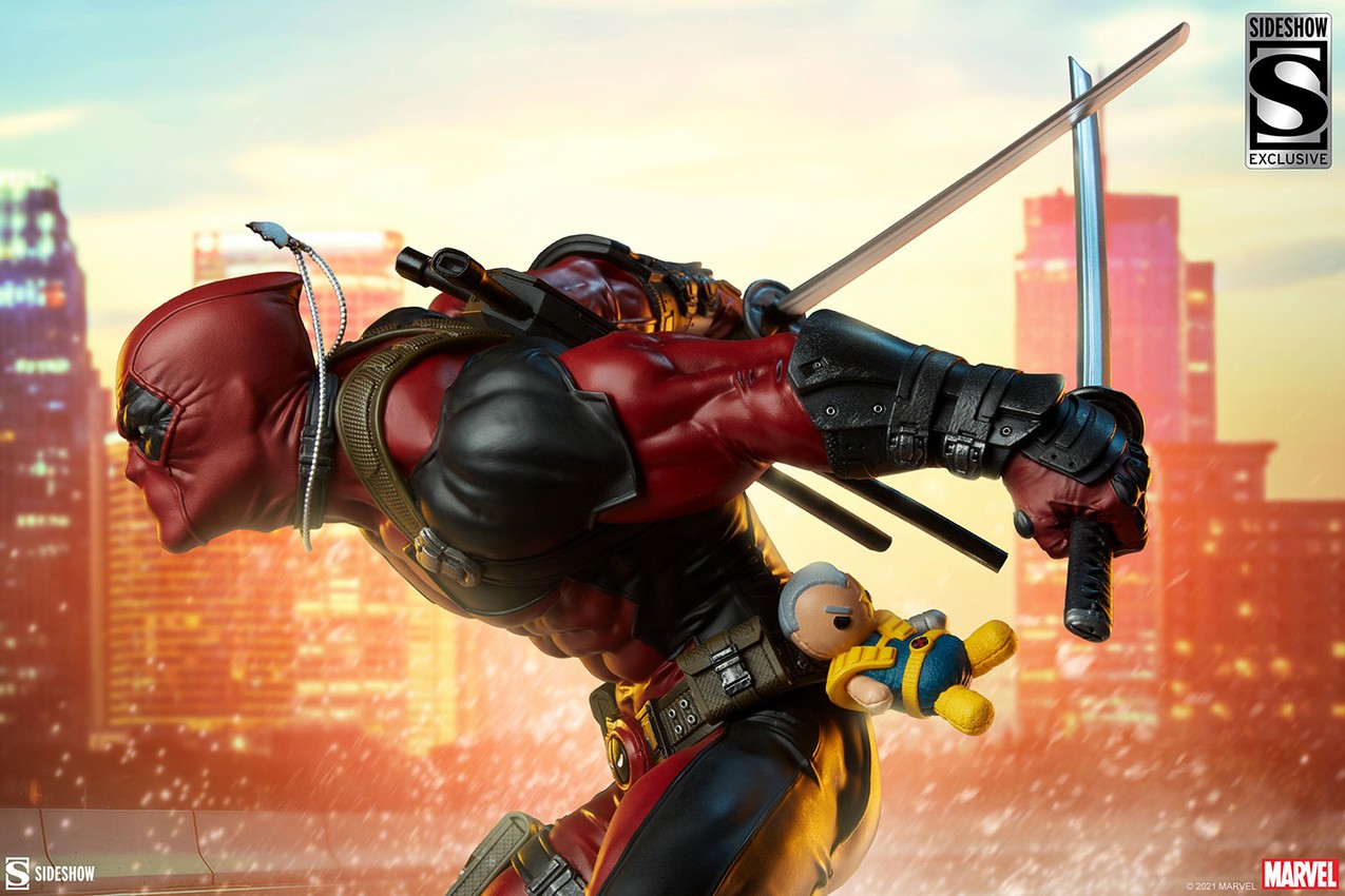 Deadpool Exclusive Edition  View 5