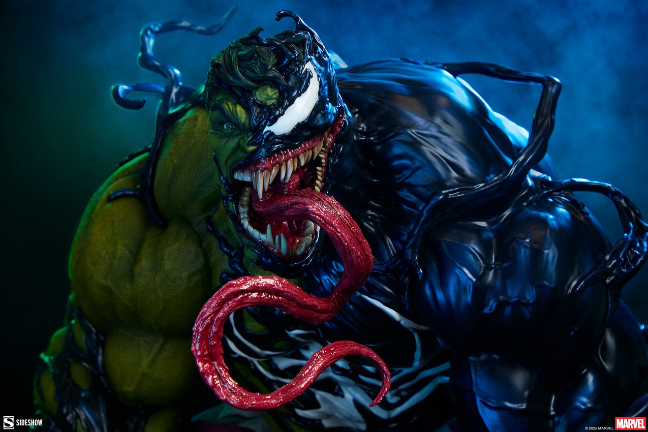 Marvel Venomized Hulk Premium Format™ Figure  Collector Edition  View 6
