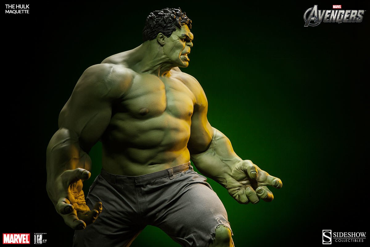 Marvel Hulk Maquette  View 3