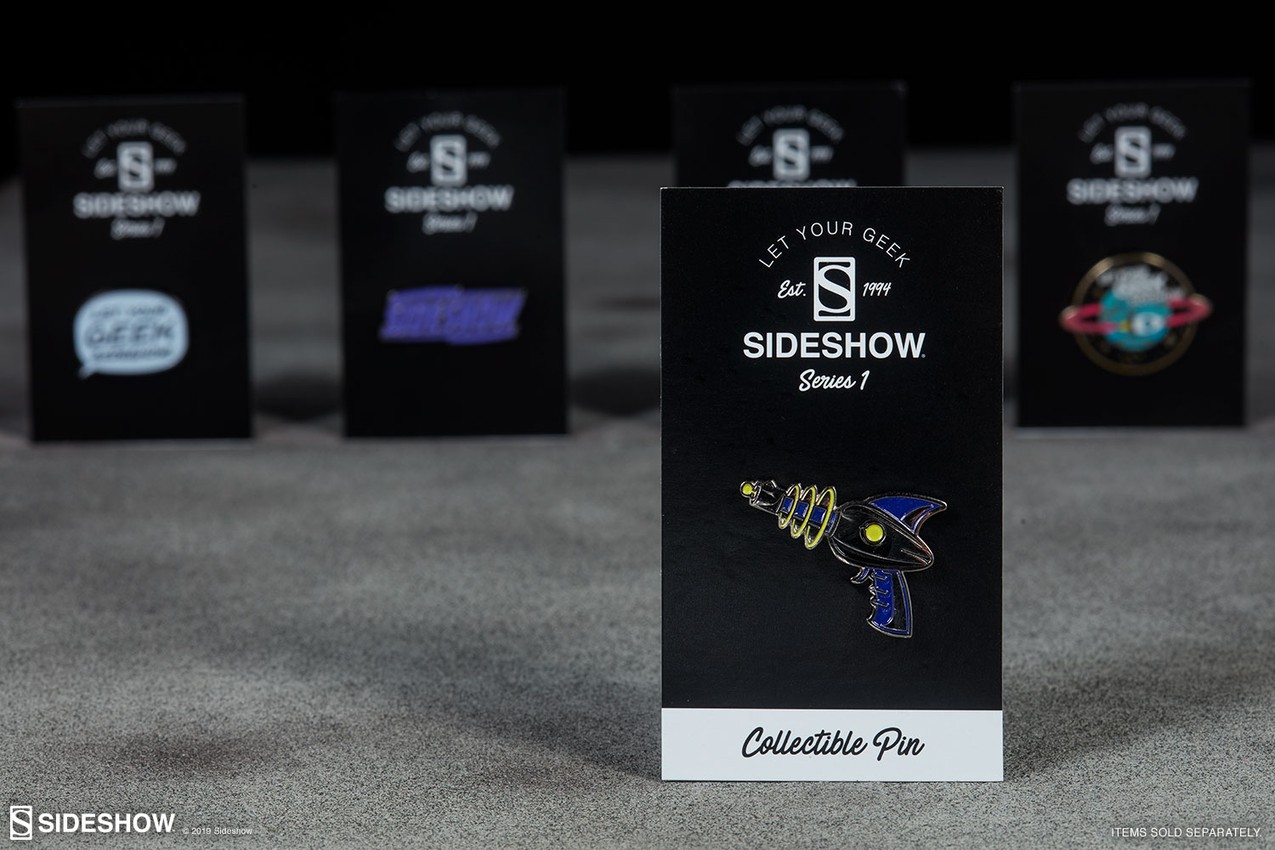 Sideshow Collectibles Sideshow Raygun Collectible Pin  View 2