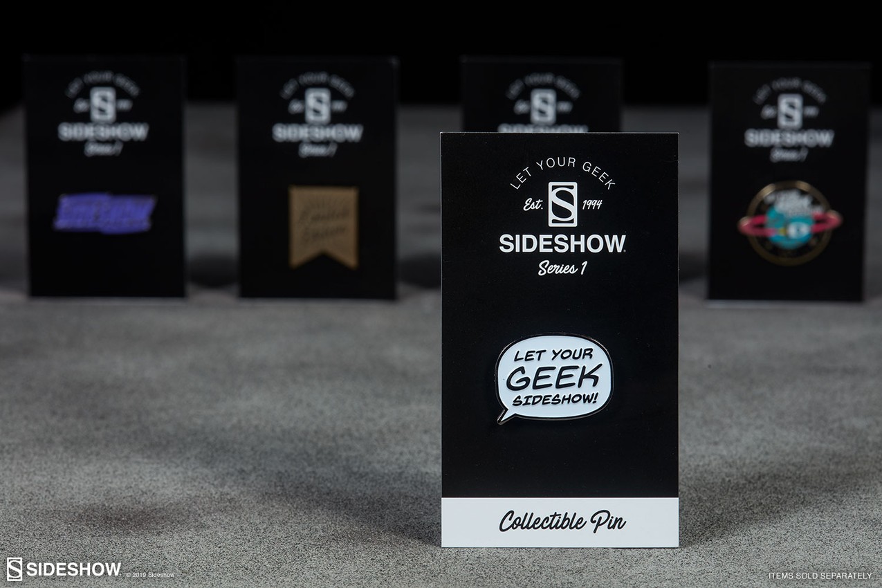 Sideshow Collectibles Let Your Geek Sideshow Word Bubble Collectible Pin  View 2