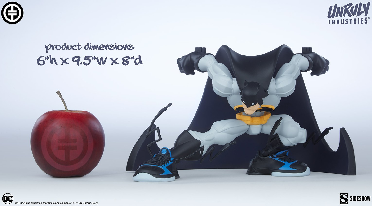 DC Comics Batman Designer Collectible Statue  View 4