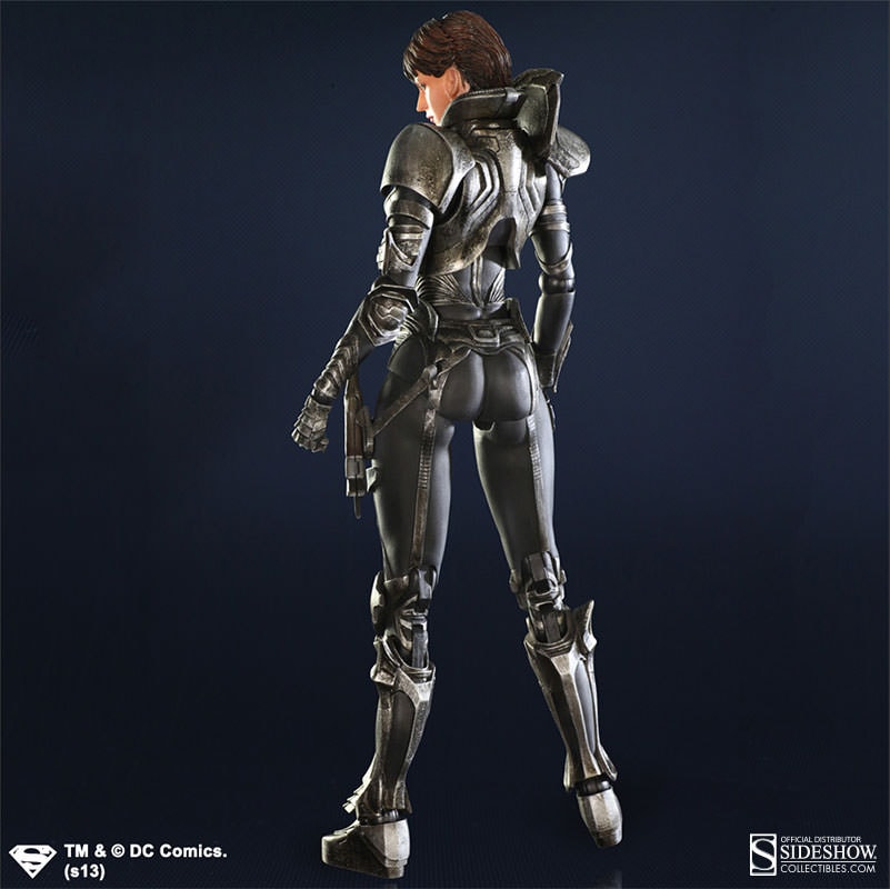 DC Comics Faora-Ul - Man of Steel Collectible Figure  View 2