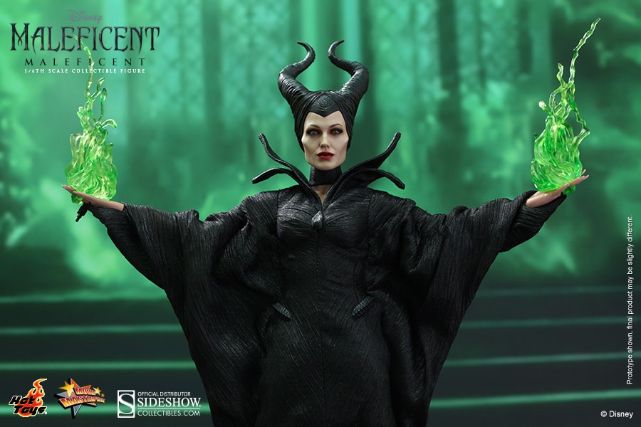 Disney Maleficent Sixth Scale Figure  View 6