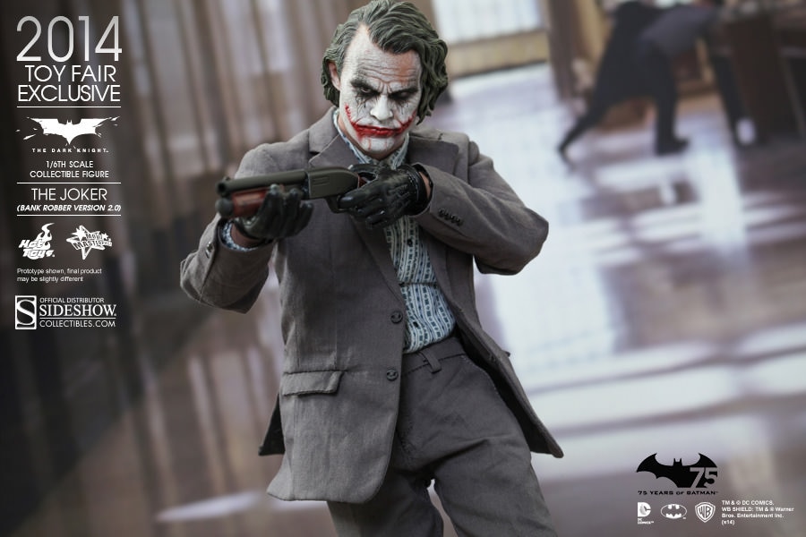 DC Comics The Joker (Bank Robber Version 2.0) Sixth Scale Figure  View 6