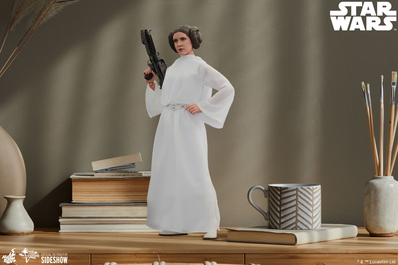 Hot shop toys leia