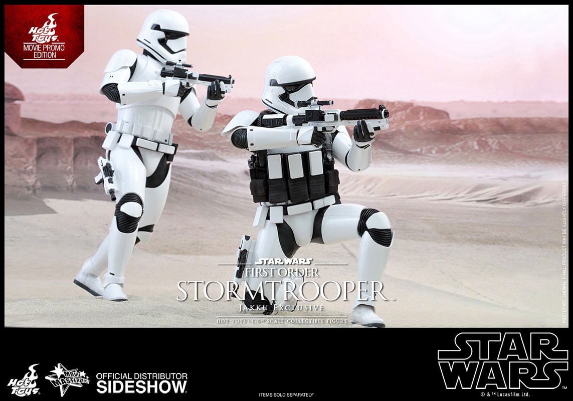 First Order Stormtrooper Jakku Exclusive Exclusive Edition - Prototype Shown View 2