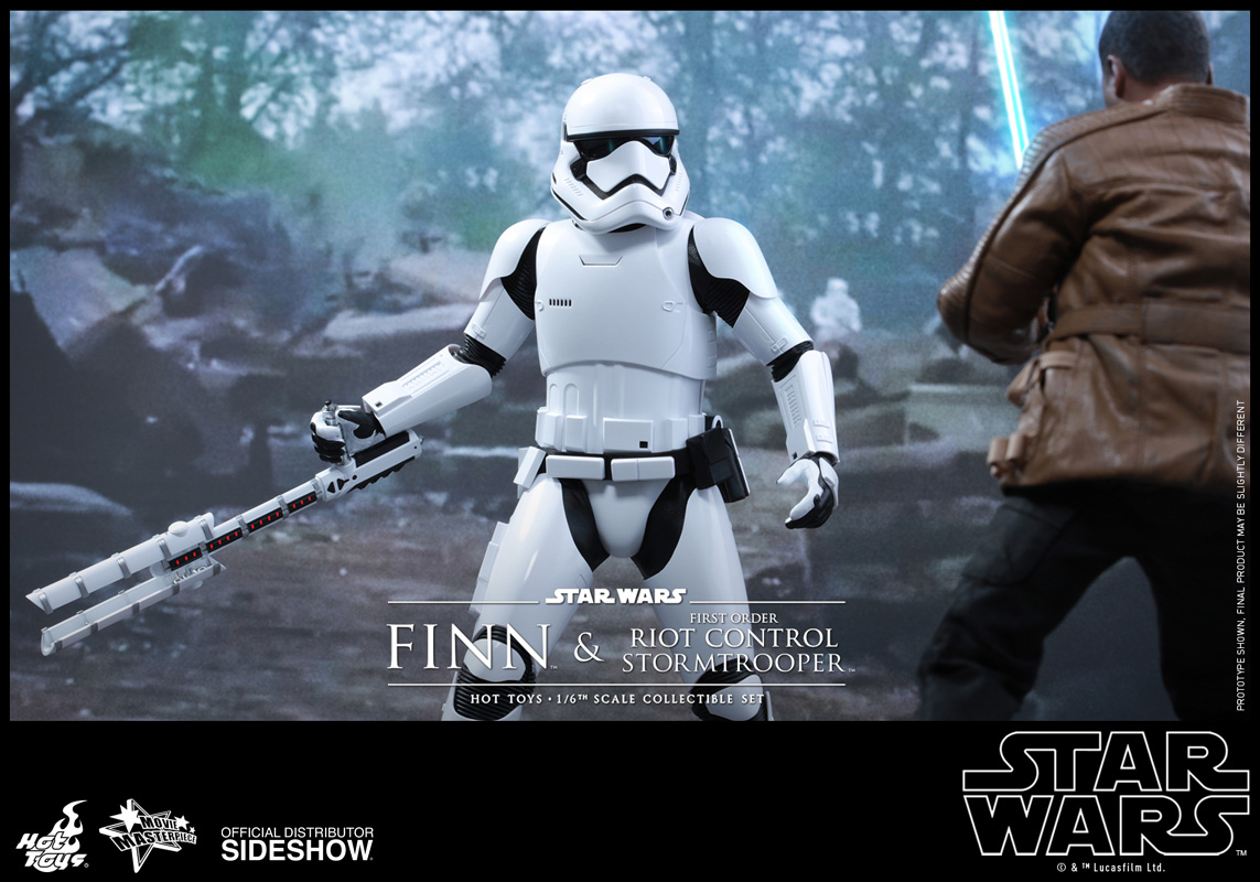 Incinerator Stormtrooper Sixth Scale Figure by Hot Toys