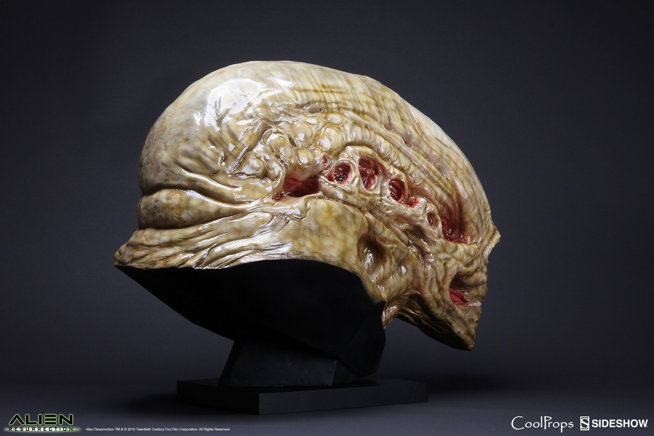 Alien Resurrection Alien Newborn Life-Size Head Prop Replica