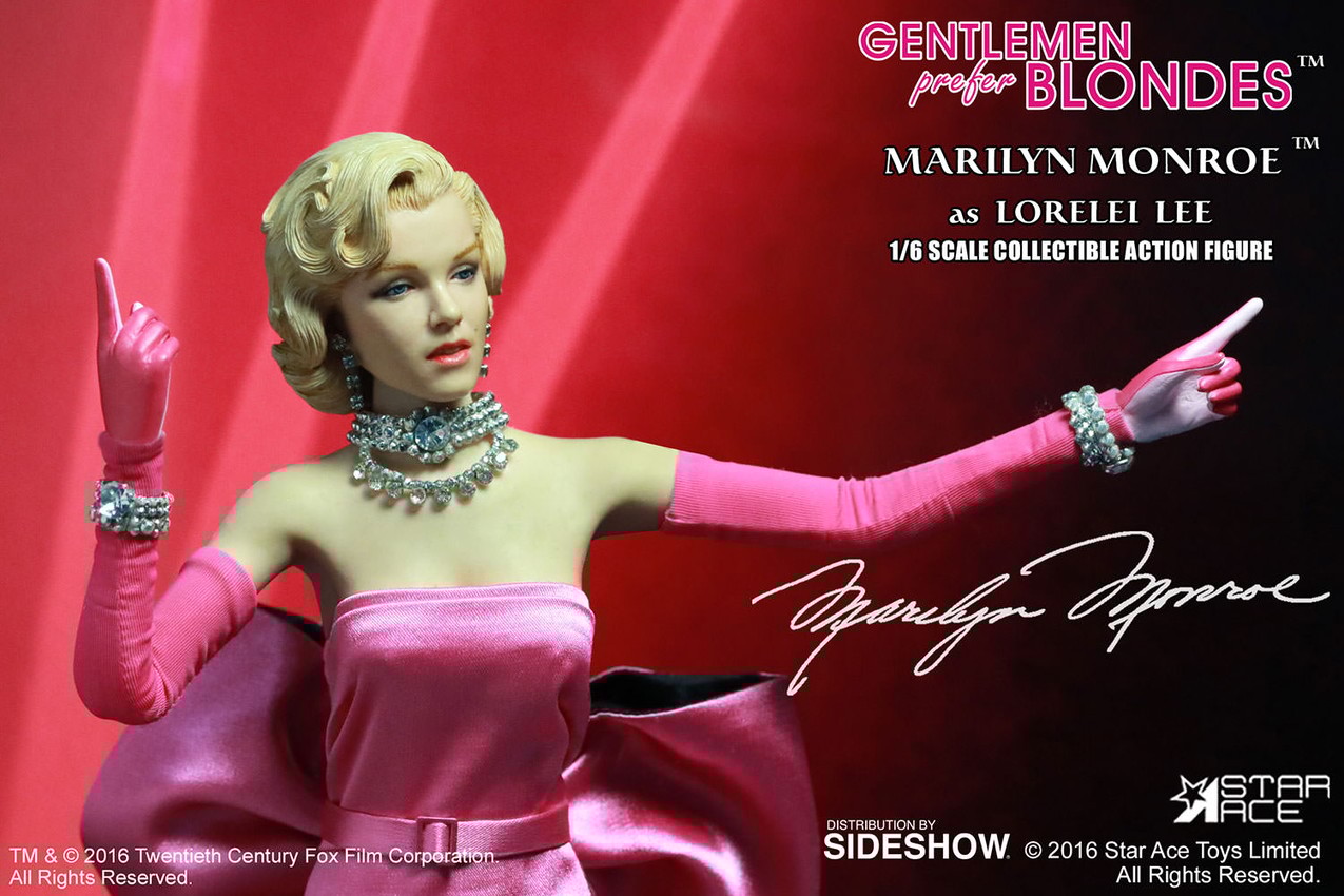 Gentlemen Prefer Blondes Marilyn Monroe as Lorelei Lee Pink
