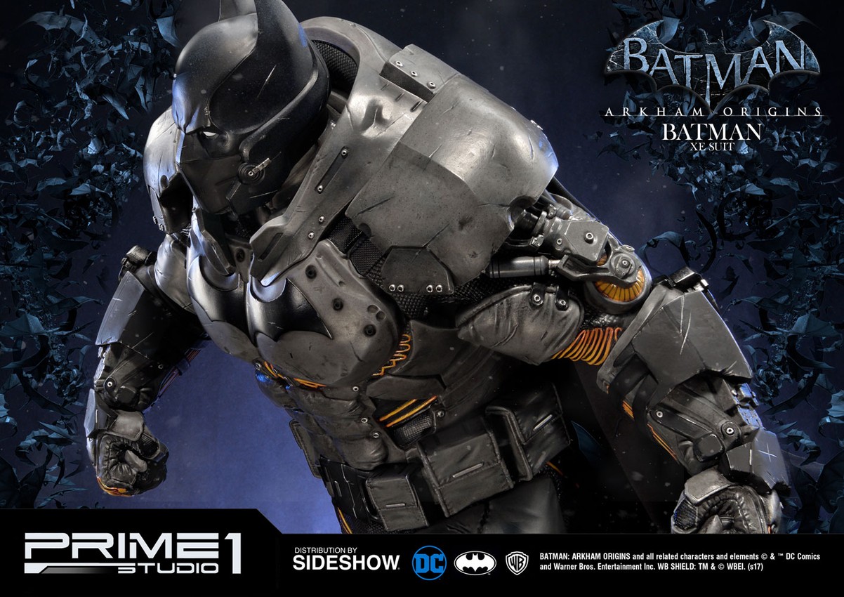 Batman XE Suit Collector Edition - Prototype Shown View 4