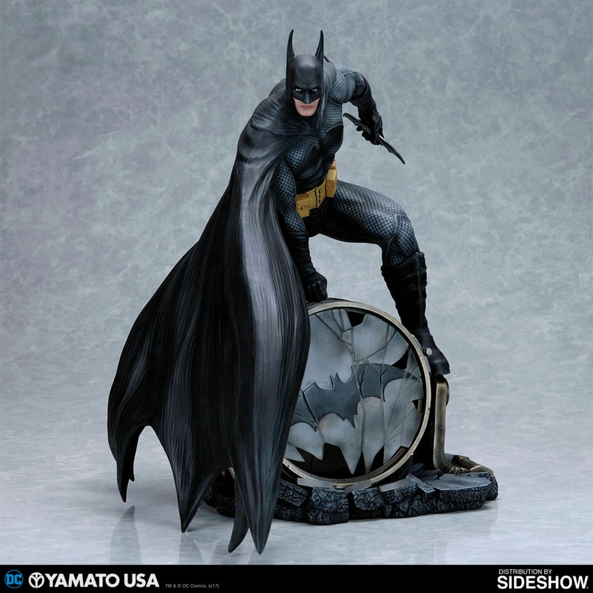 DC Comics Batman PVC Figure by Yamato USA Sideshow Collectibles