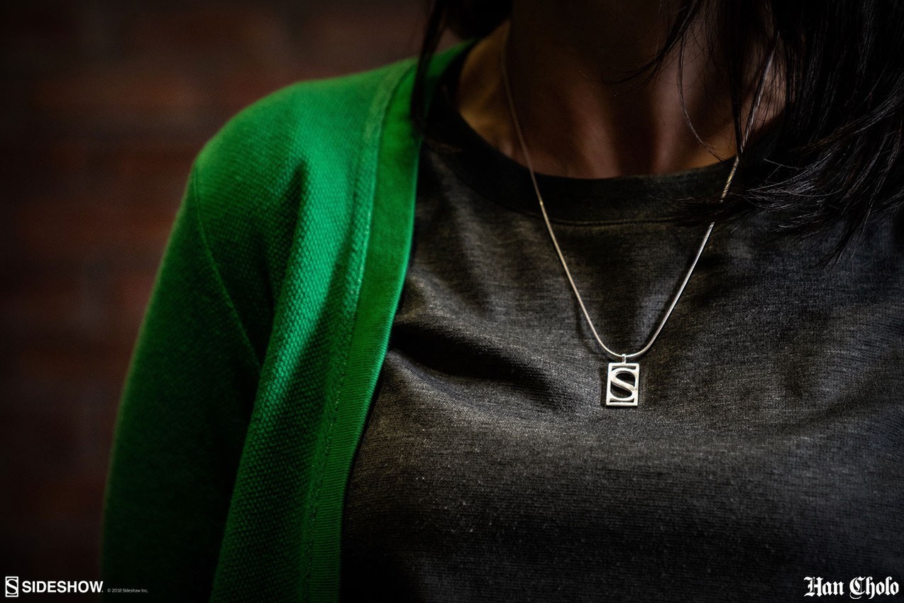 Sideshow S Pendant Female Version- Prototype Shown