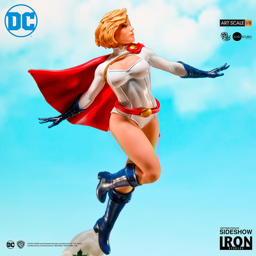sideshow パワーガール　statue Amazon.com: Sideshow Power Girl Premium Format, Multicolor