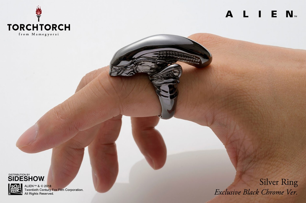 Alien Alien Big Chap Silver Ring Black Chrome Version