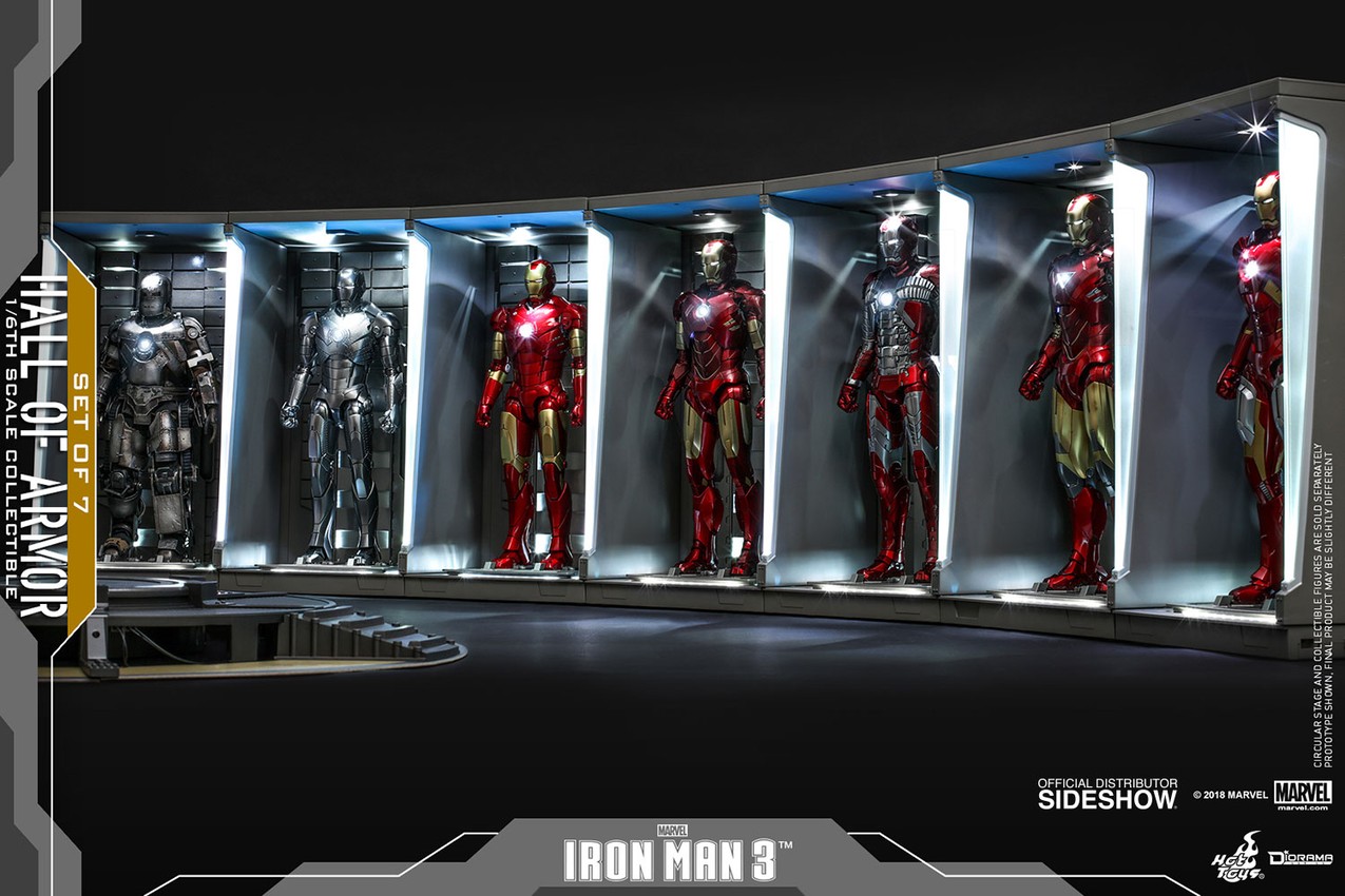 Hot toys spider man hall of armor deals
