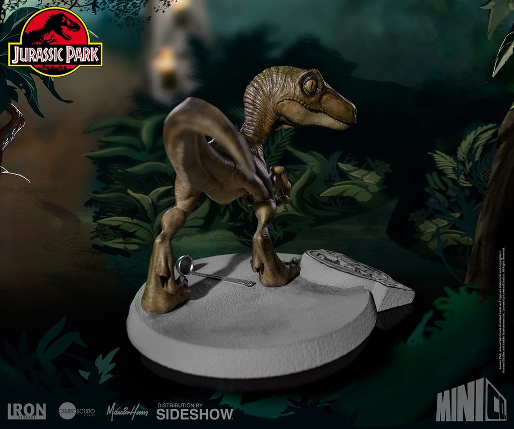 Jurassic Park Velociraptor Mini Co Collectible Figure