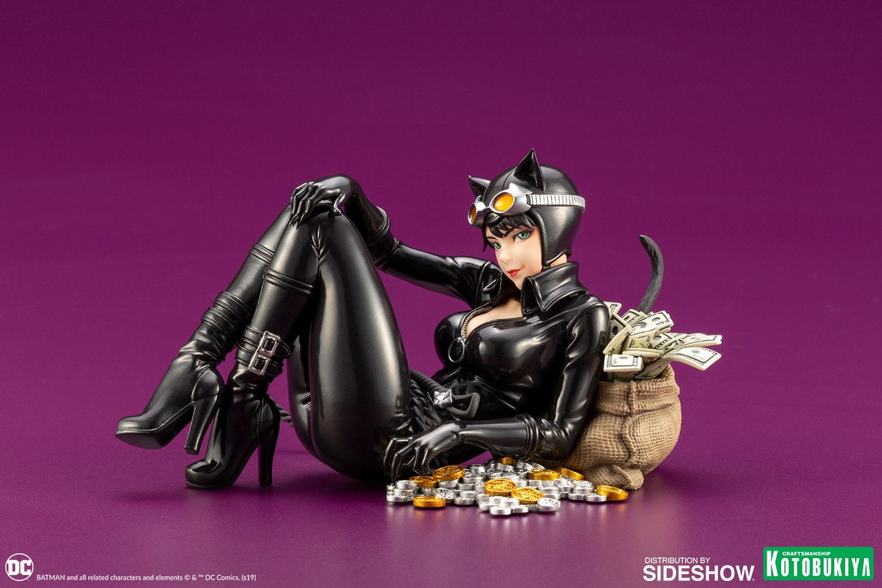 DC Comics Catwoman Returns Statue by Kotobukiya | Sideshow