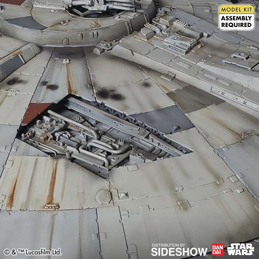 Millennium Falcon Model Kit | Sideshow Collectibles