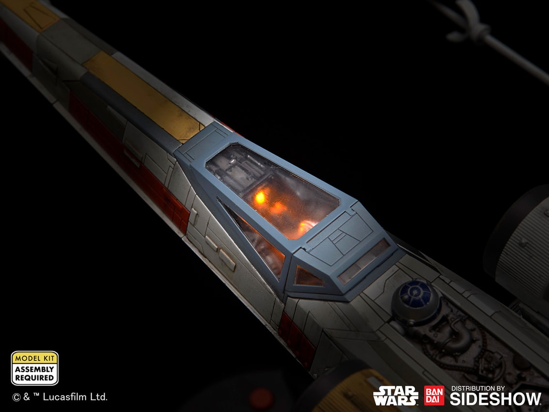 X-Wing Starfighter Moving Edition Plastic Model Kit