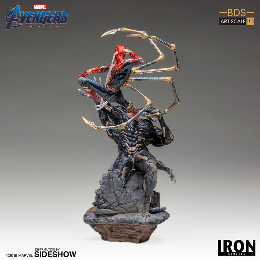 アイアン・スパイダー vs アウトライダー 1/10 スタチュー Marvel Iron Spider VS Outrider Statue by Iron Studios | Sideshow