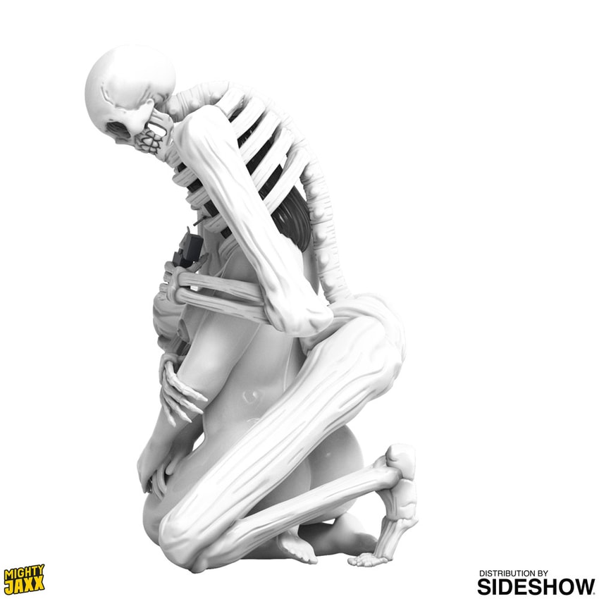 Mighty Jaxx Originals Keep Me In Your Heart Polystone Statue by