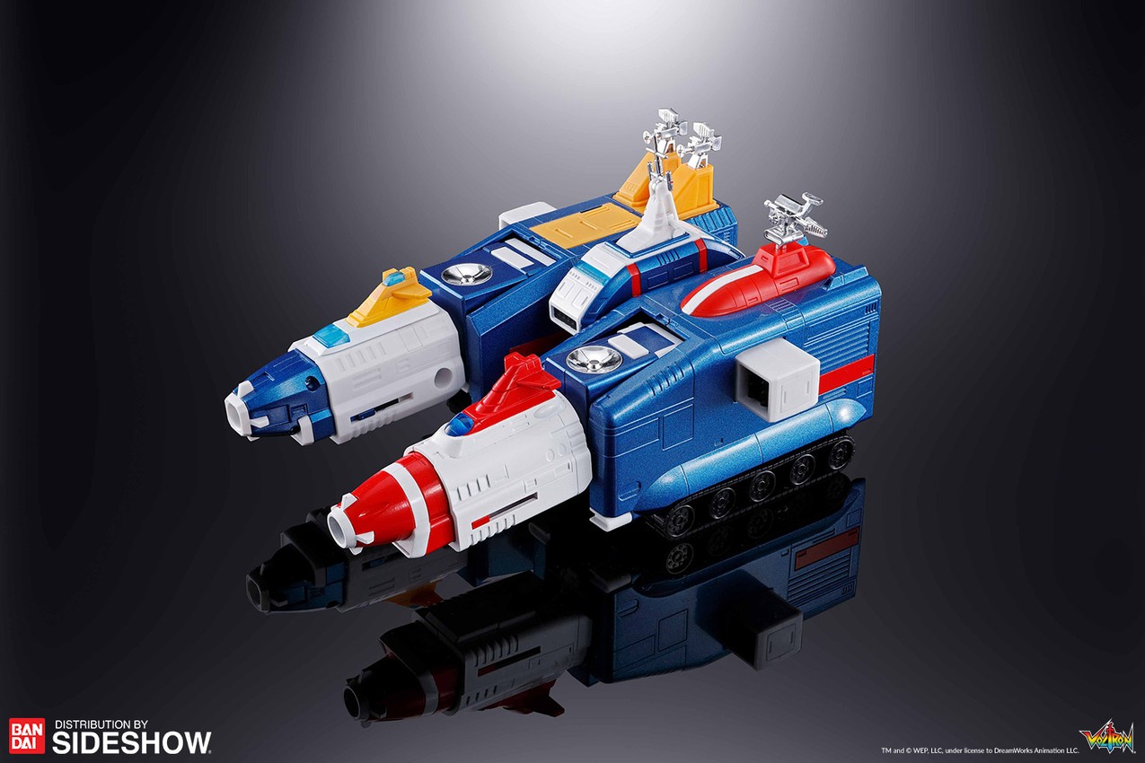 GX-88 Vehicle Voltron (Armored Fleet Dairugger XV)- Prototype Shown View 3