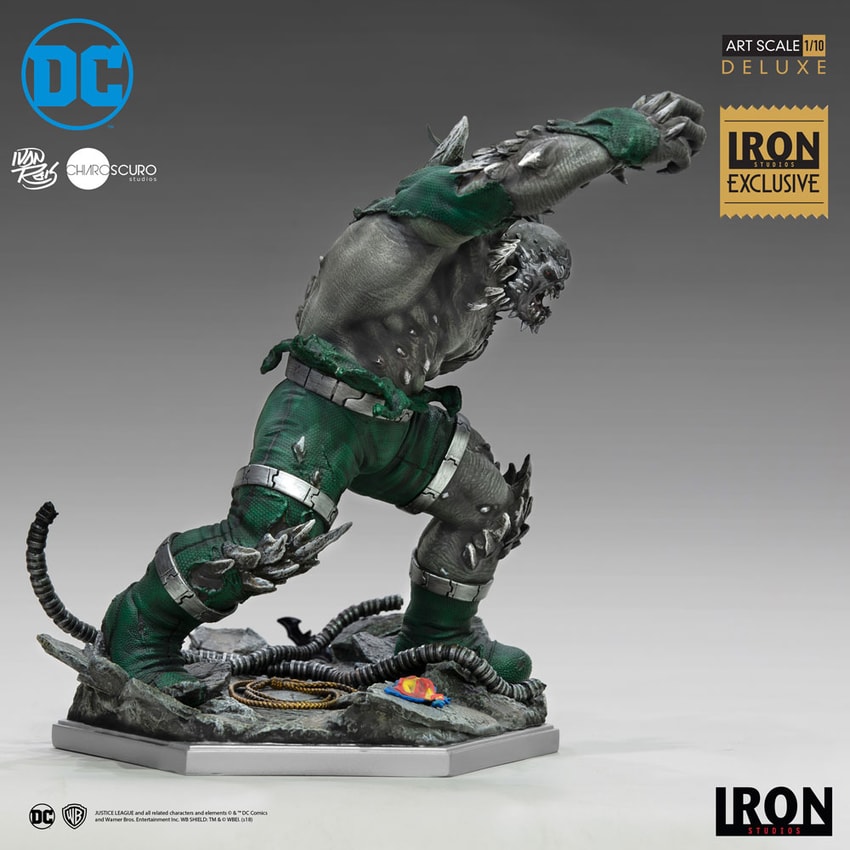 Doomsday Deluxe Art Scale Statue from Iron Studios | Sideshow
