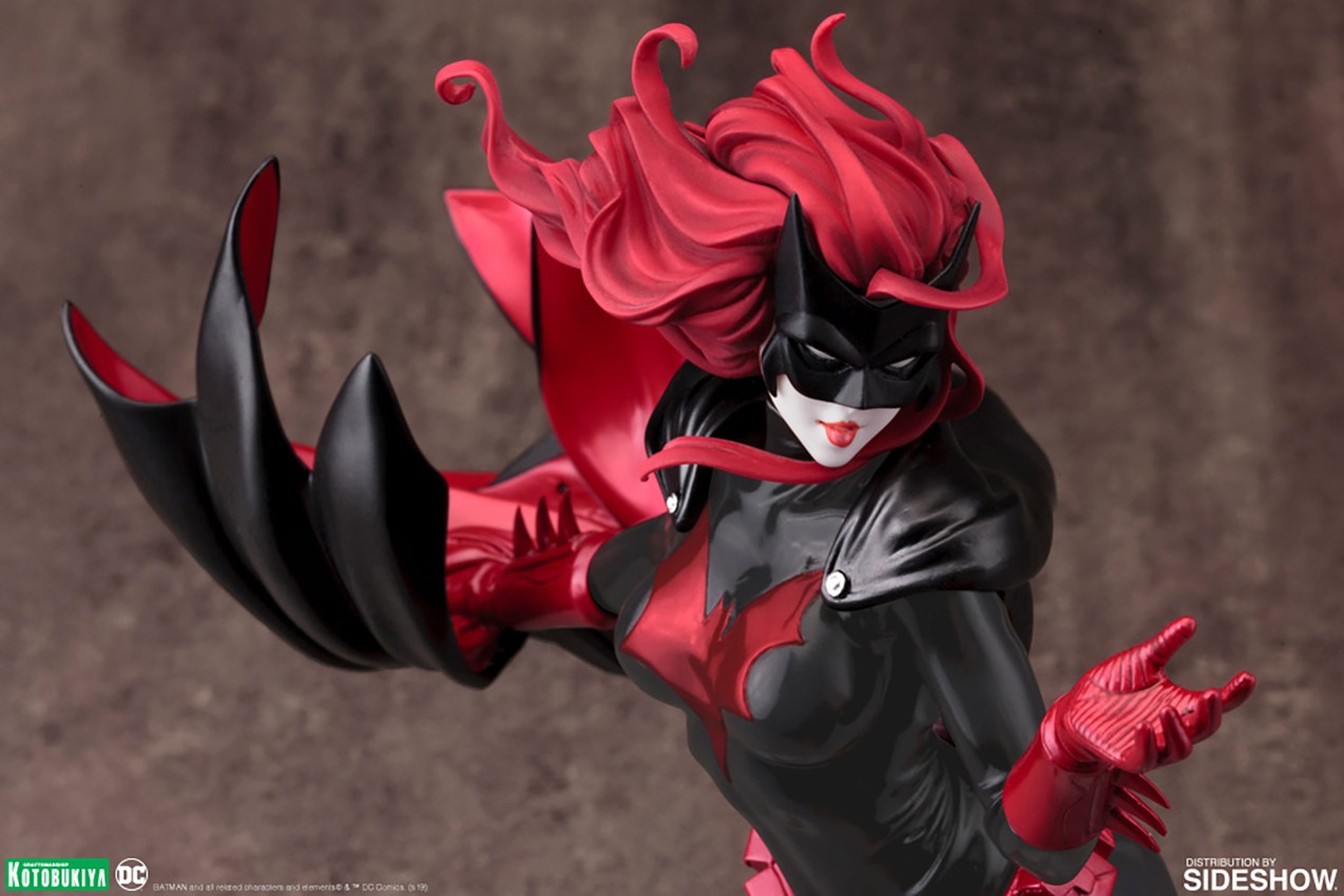 Batwoman (2nd Edition) Bishoujo 1:7 Statue by Kotobukiya