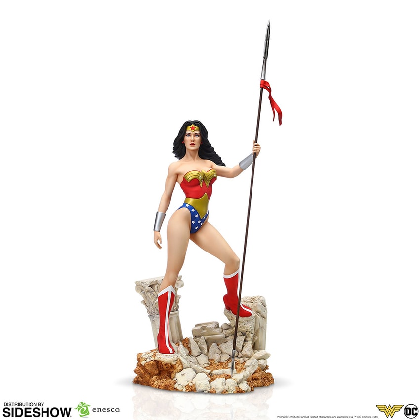 Wonder Woman Sixth Scale Statue by Enesco and Grand Jester Studios