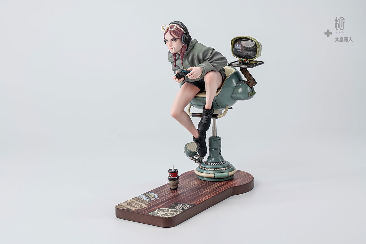 Tokyo Video Game Girl (Artist Edition) Statues - Prototype Shown View 6
