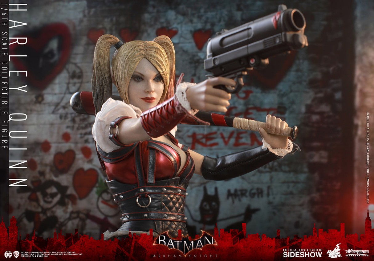 Harley Quinn Sixth Scale Collectible Figure by Hot Toys | Sideshow